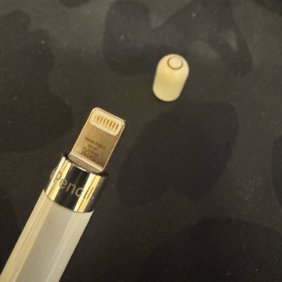 Cream Stylus Pen - Picture 3 of 3